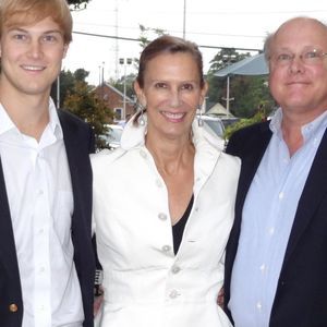 Meet your Posher, Ghislaine