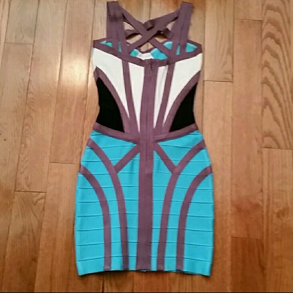 Bandage Dress - Picture 2 of 3