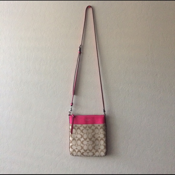 2014 Coach Cross Body Purse - Picture 2 of 8