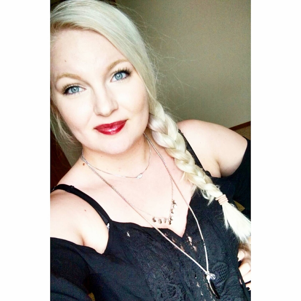 Meet your Posher, Sara