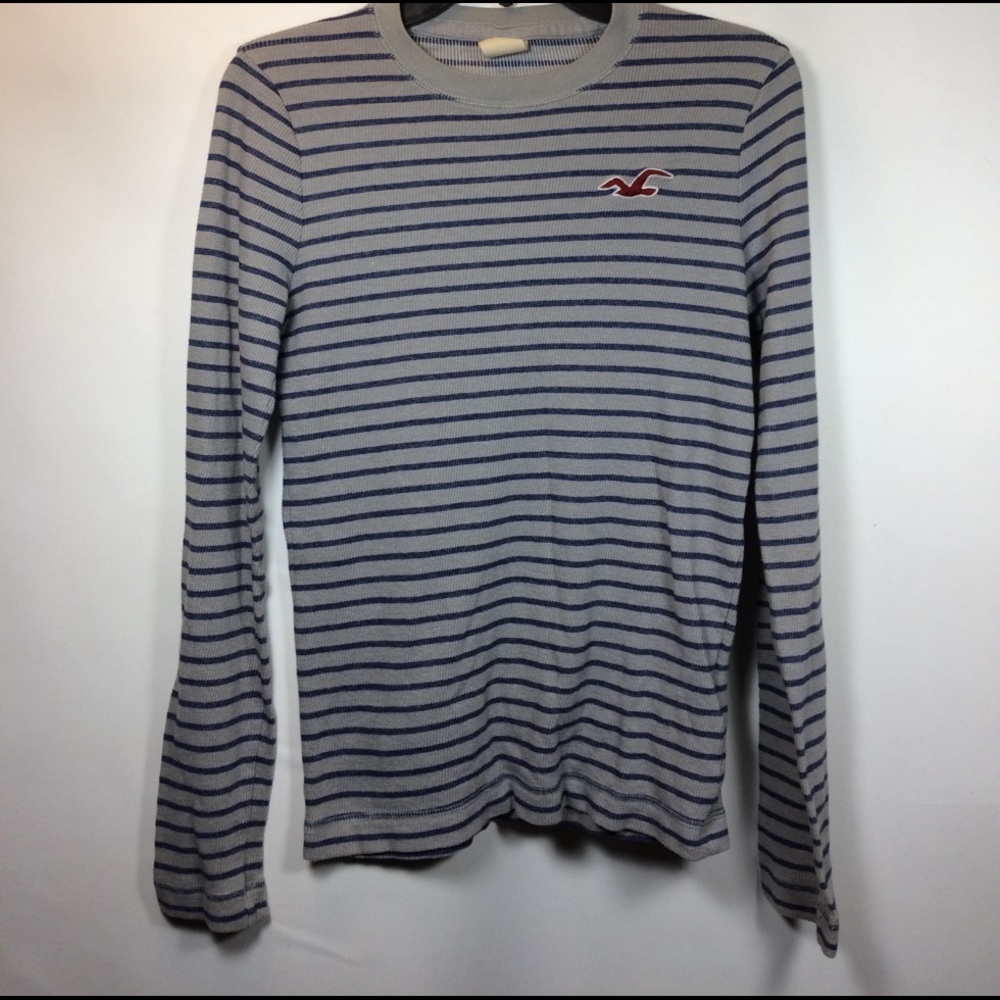 Men's Size small Hollister long sleeved shirt