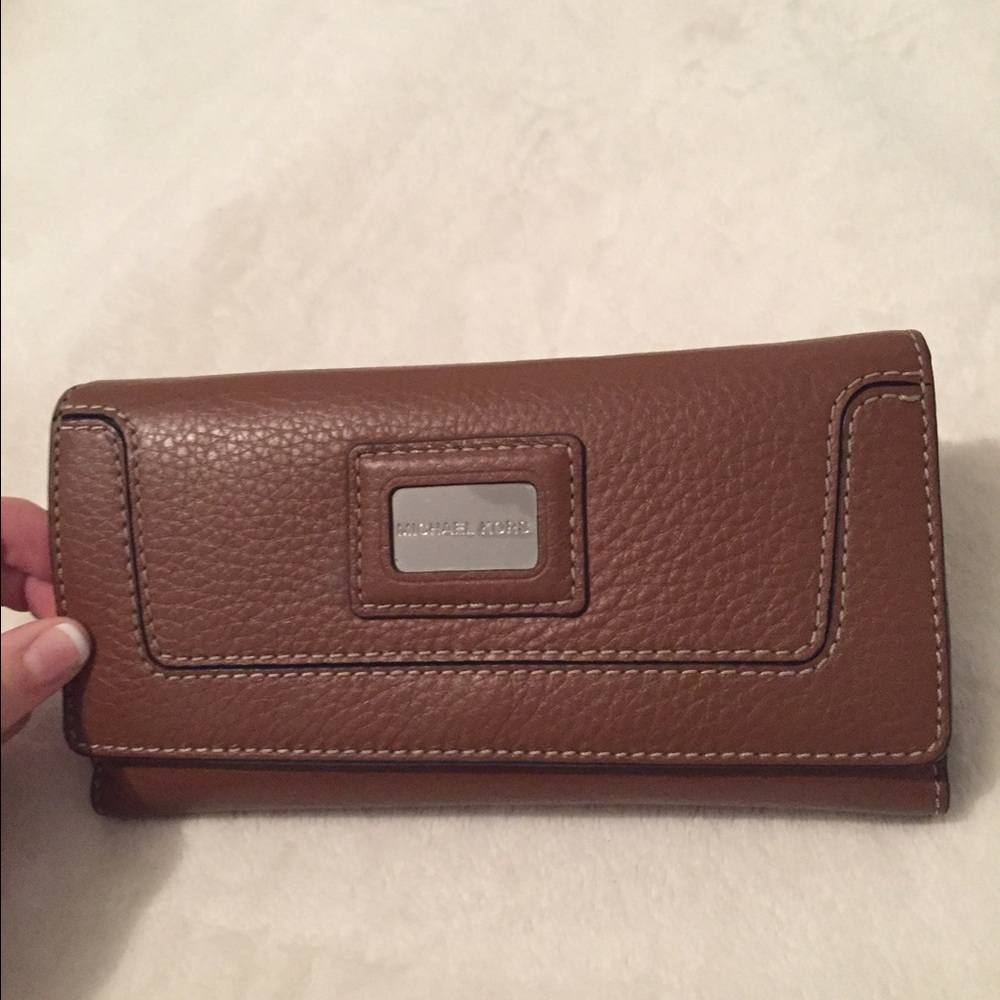 Authentic Michael Kors Leather Wallet
