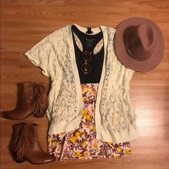 H&M Dresses & Skirts - Divided by H&M Floral Skirt