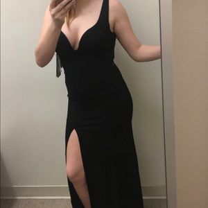wore once for winter formal don't need it anymore