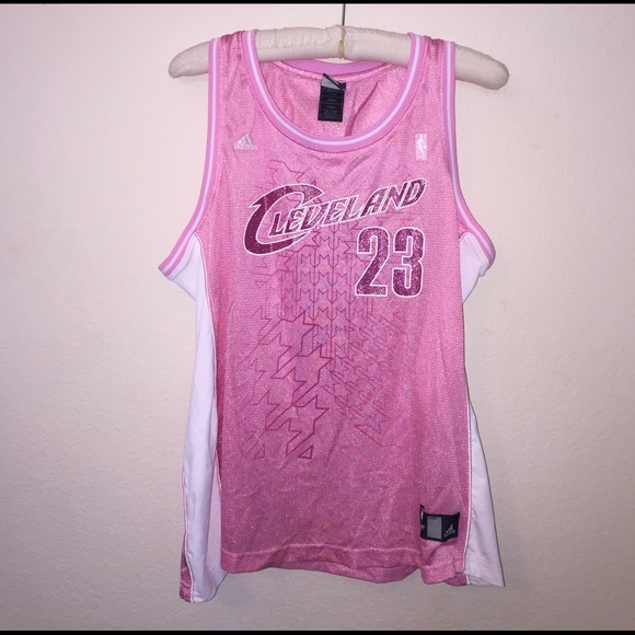 NBA Tops - Lebron James Jersey