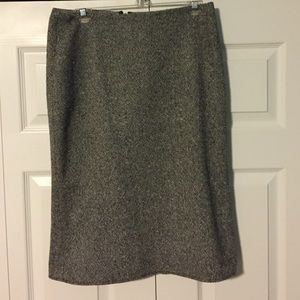 Tweed pencil skirt