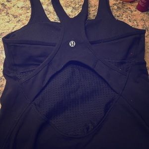 Lululemon tank