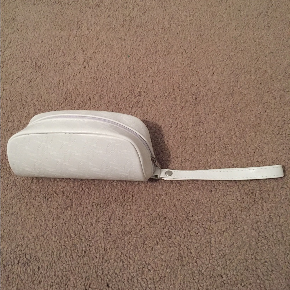 NWOT Oakley Sunglass Case