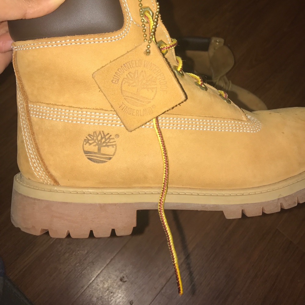 Timberlands! - Picture 2 of 3