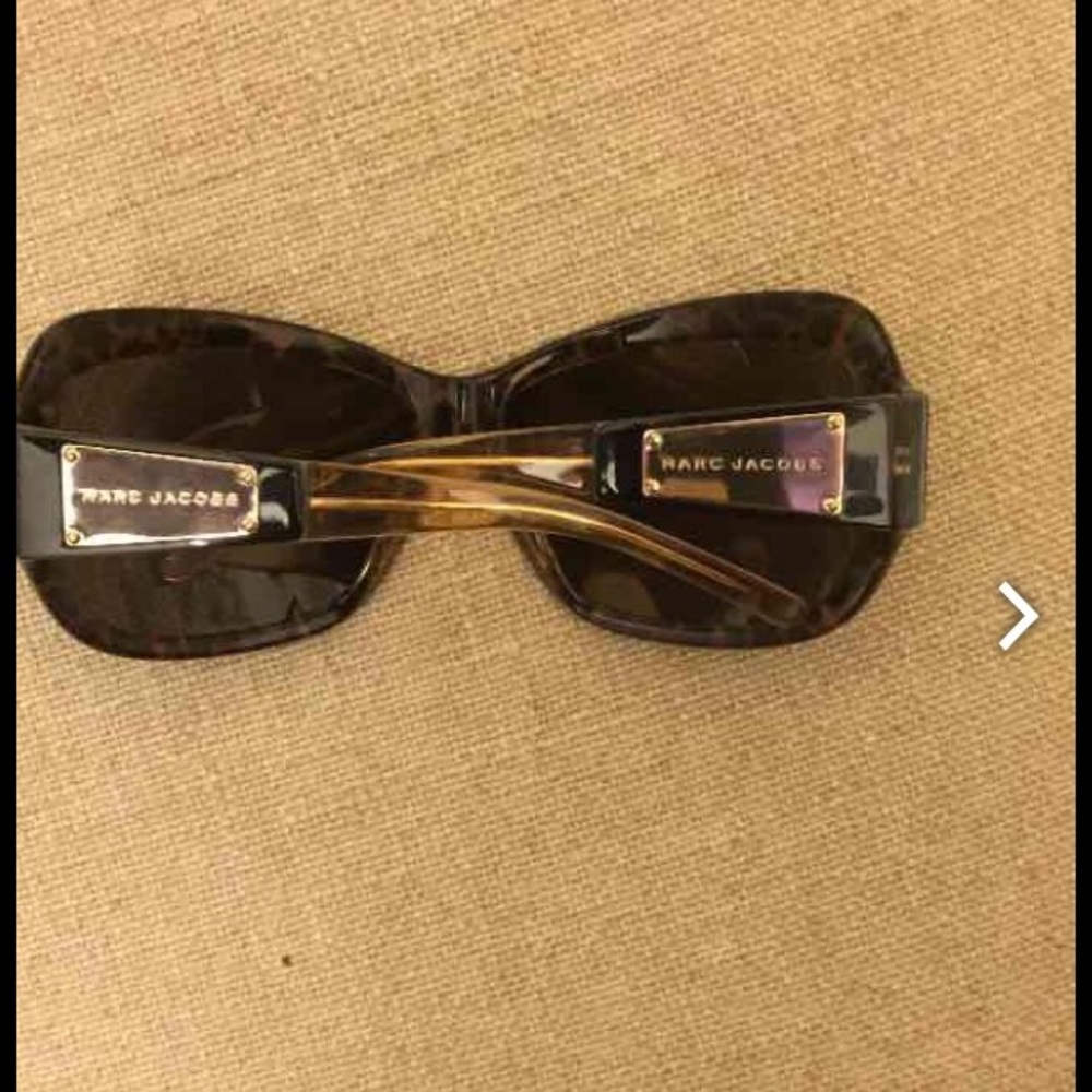 AUTHENTIC Marc Jacobs sunglasses