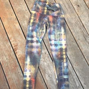 Onzie Leggings