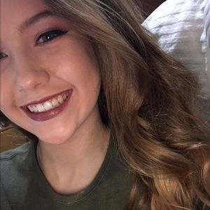 Meet your Posher, Sydney