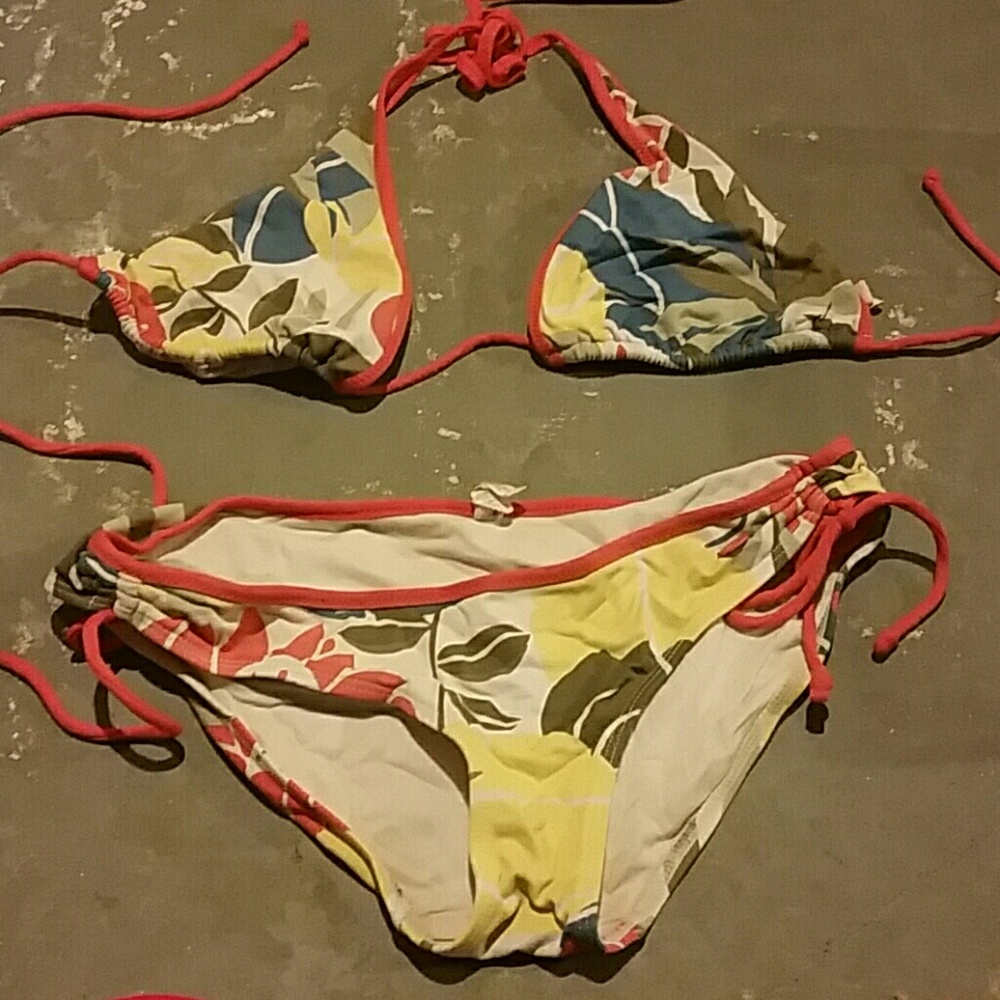 American eagle string bikini