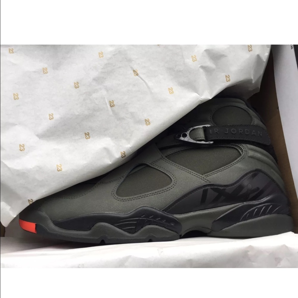 Jordan8s