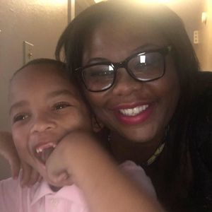 Meet your Posher, Carisa