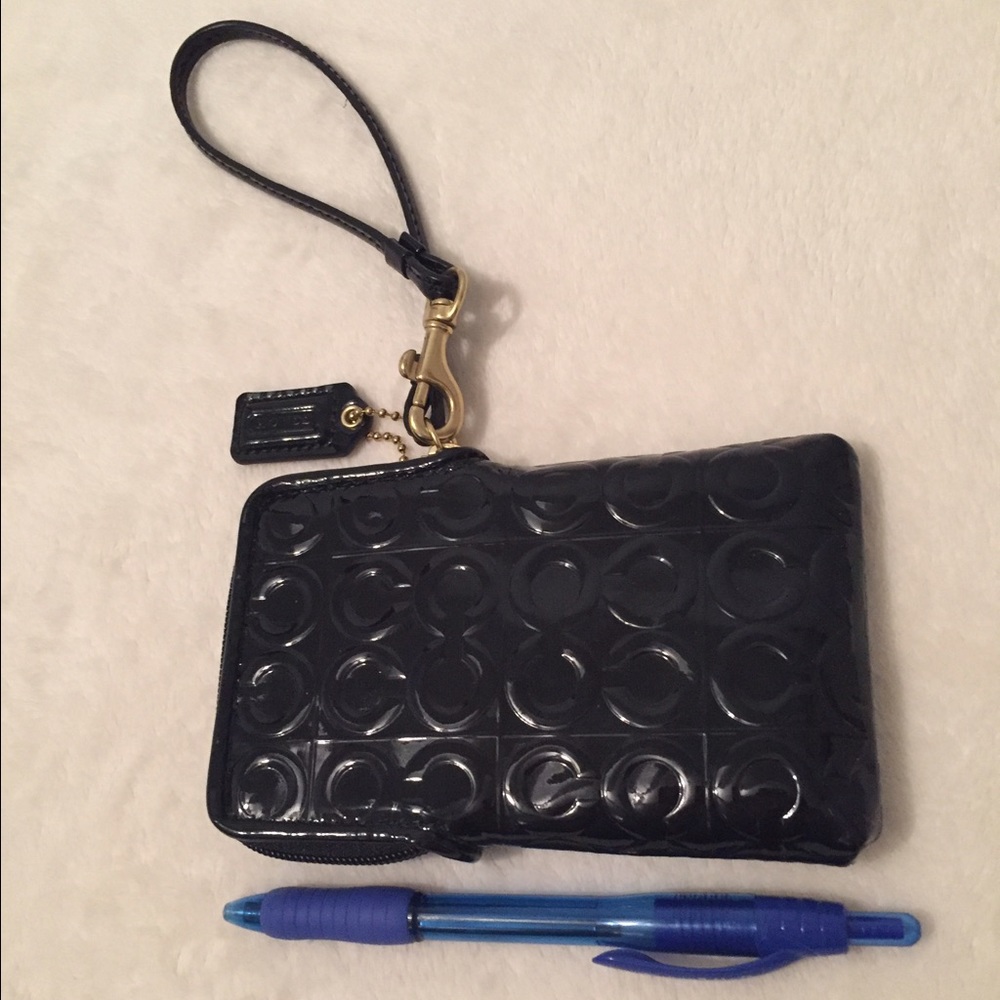 NWOT Authentic Coach Wristlet