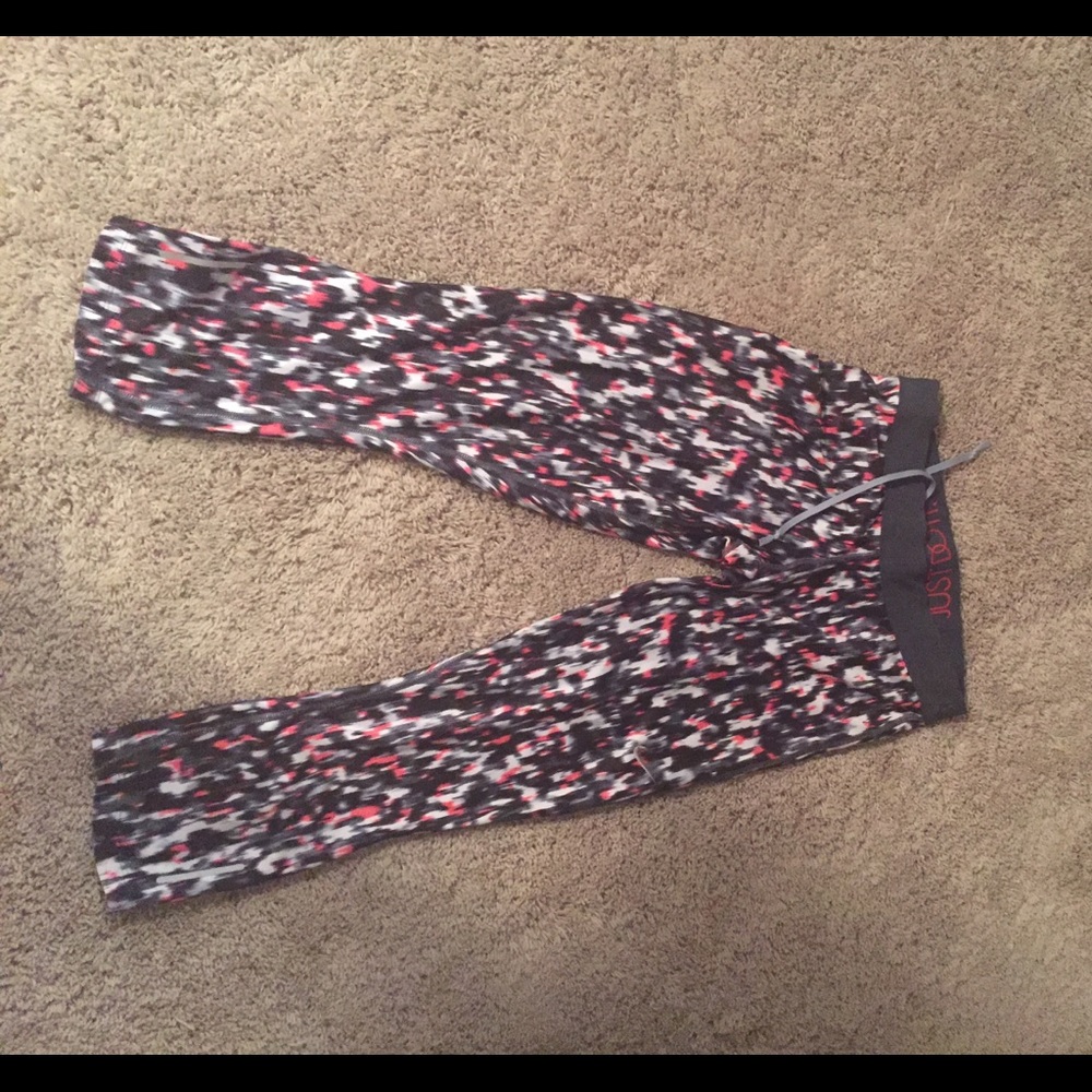 Multi color nike cropped leggings