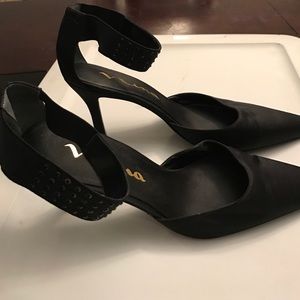 Nina dress shoes