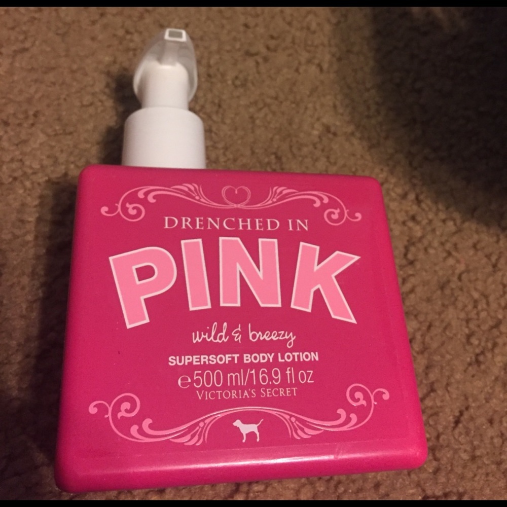 PINK Victoria's Secret Supersoft Body Lotion