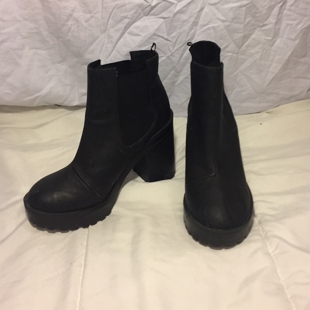 H&M black heels
