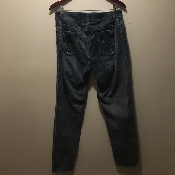 Jeans - Picture 3 of 4