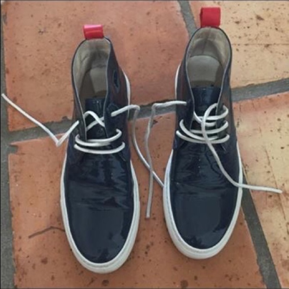 Del Toro Chukkas