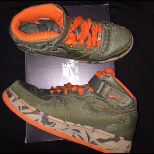 Nike Air Force 1 Premium Mid '07