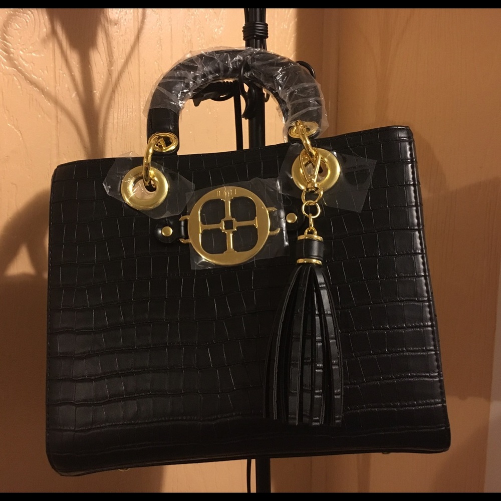 🔴SALE🔴 IMAN Global Chic Croco-Embossed Handbag