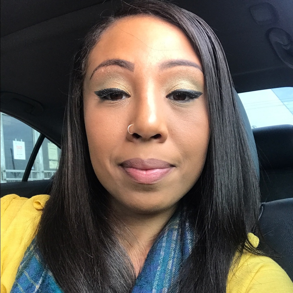 Meet your Posher, Tai