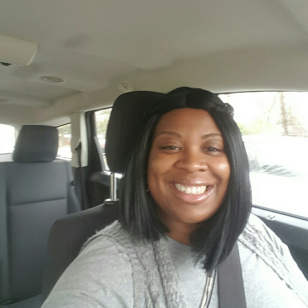 Meet your Posher, Latanya