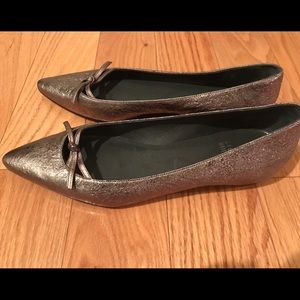 Gold Stuart Weitzman flats