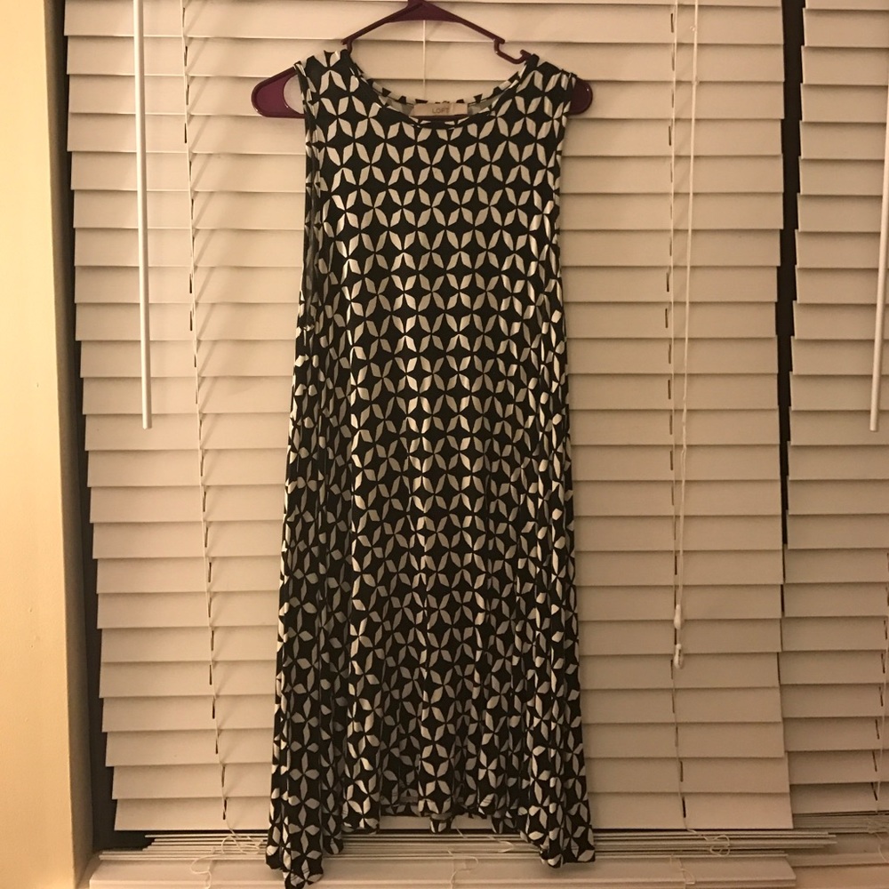 Loft Black and White Tank Shift Dress
