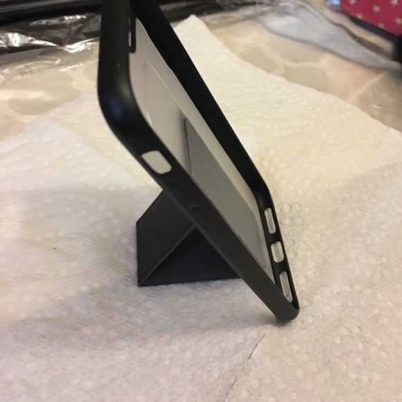 iPhone 7 and iPhone 8 Case - Picture 3 of 4