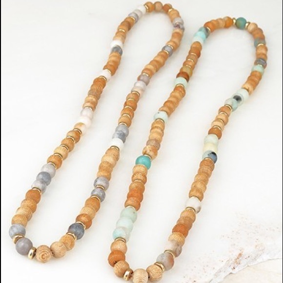 ✨Last One!!✨Boho Natural Stone/Wood Bracelet✨ - Picture 2 of 3