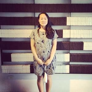 Meet your Posher, Becca