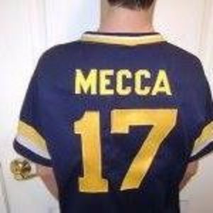 Meet your Posher, Raymond