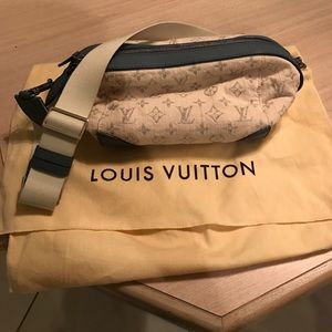 Louis Vuitton blue and cream shoulder bag.