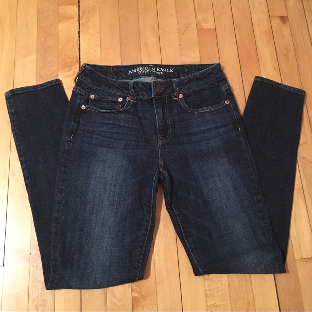 AE Hi-Rise Skinny Jean