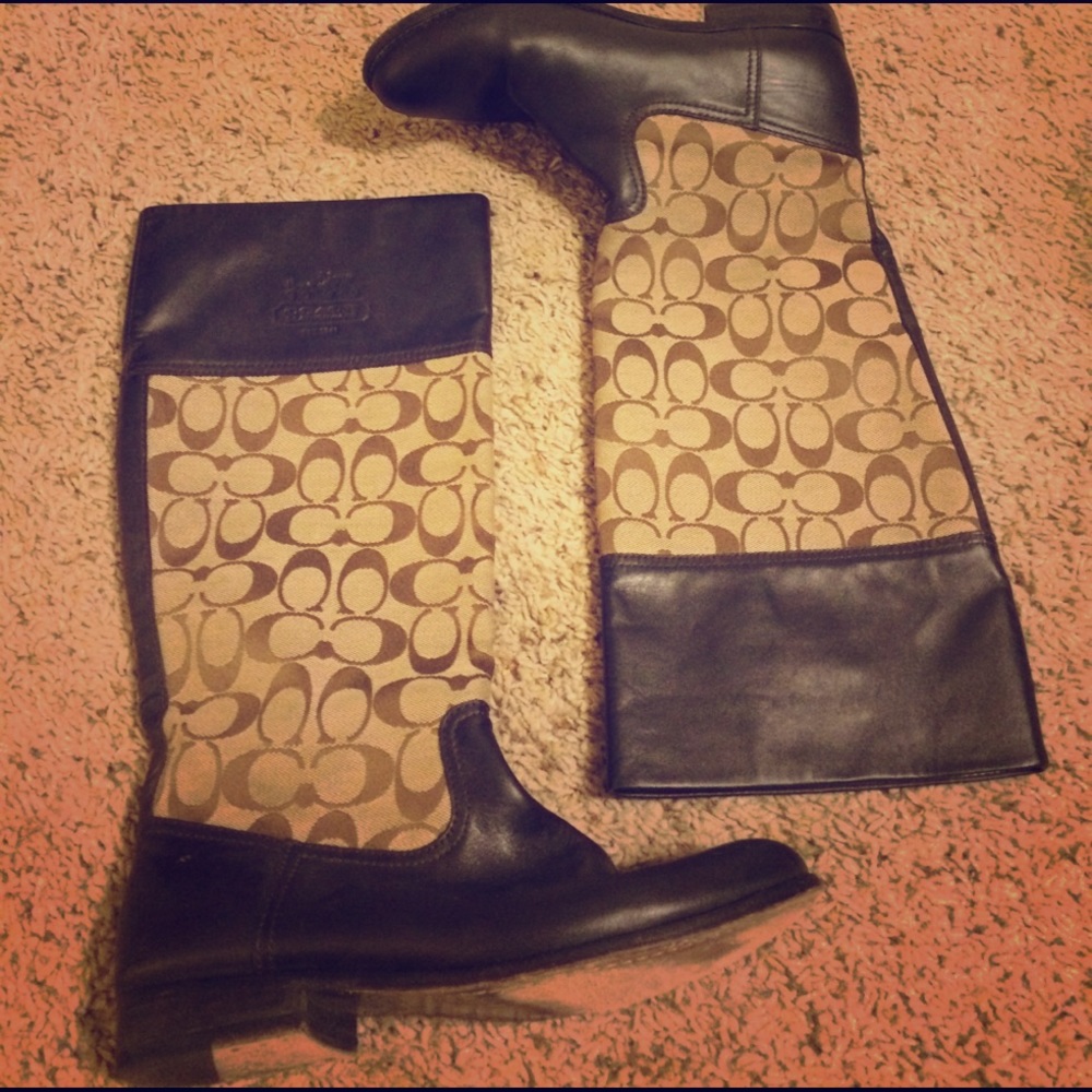 Coach boots