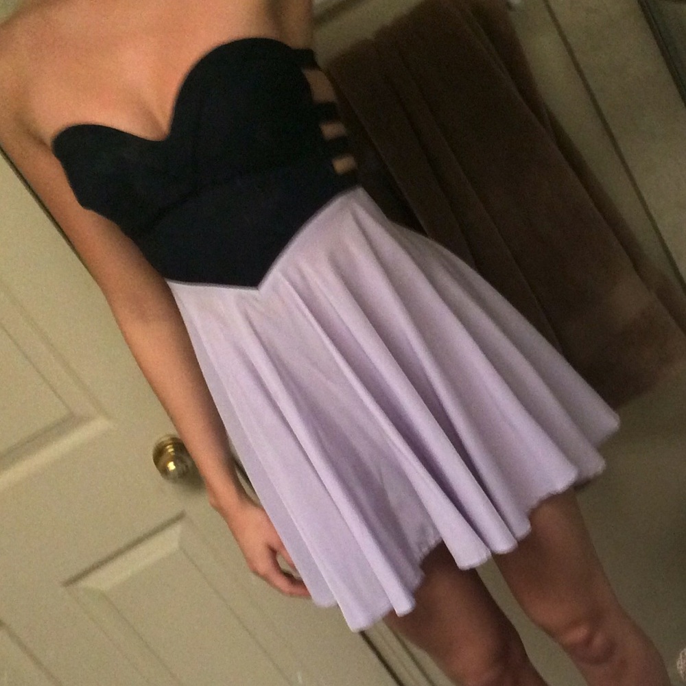 Adorable light purple and black dress