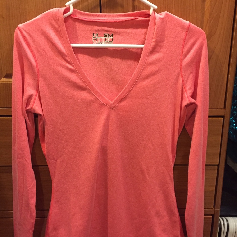 3/$15 Under armour long sleeve