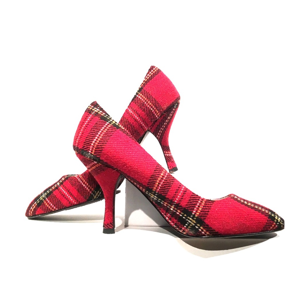 Chinese Laundry 9M plaid 2" heels