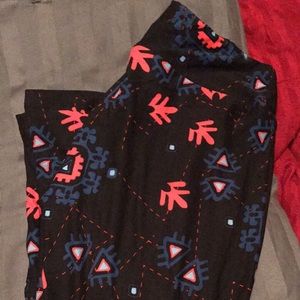 Brand new LulaRoe one size leggings with tags