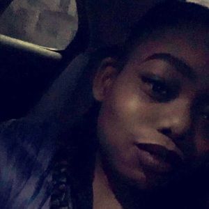 Meet your Posher, Elena