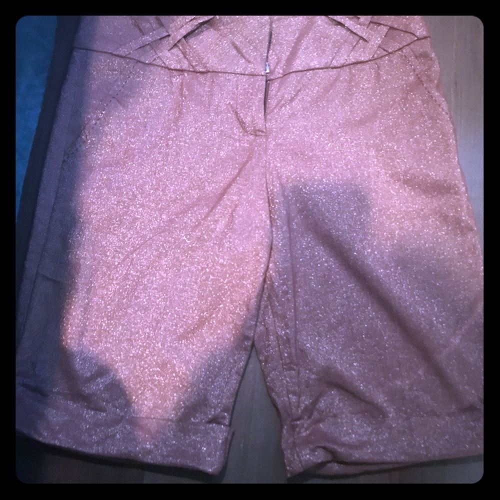 Bebe Capris