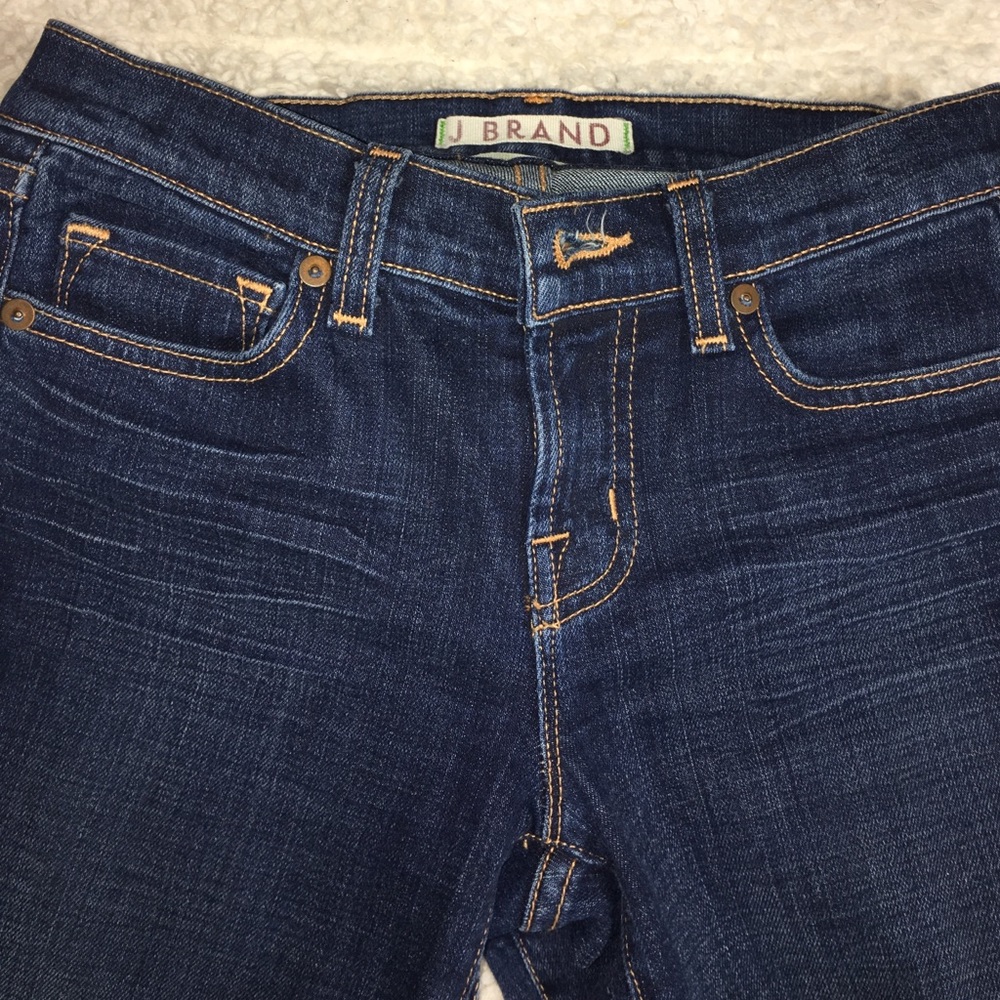 J brand 818 boot leg jean cry size 24 dark wash