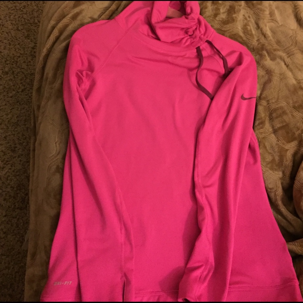Nike pullover hoodie