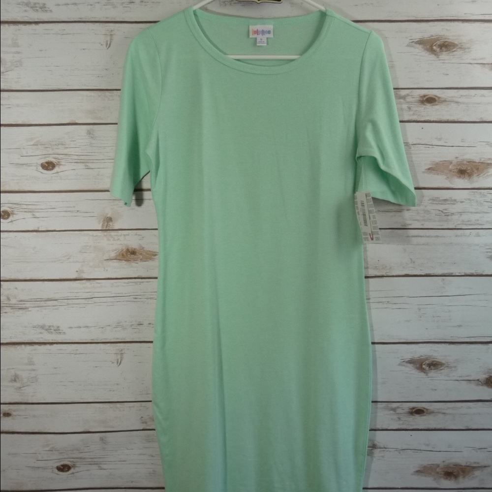 Lularoe NWT SMALL JULIA