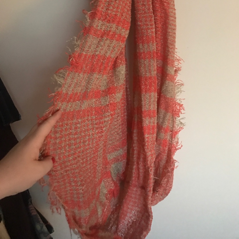 Infinity scarf