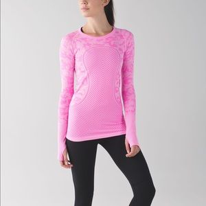 Lululemon Swiftly Tech Long Sleeve Crew